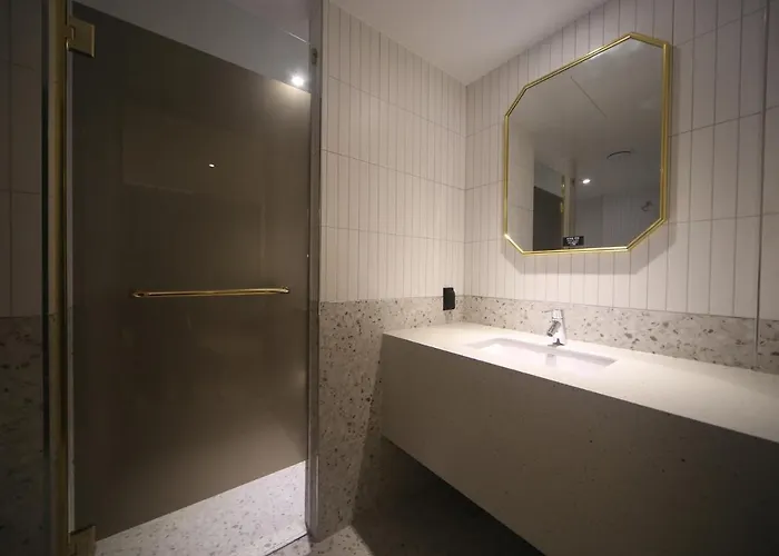 Hotel H Avenue Minam Pusan