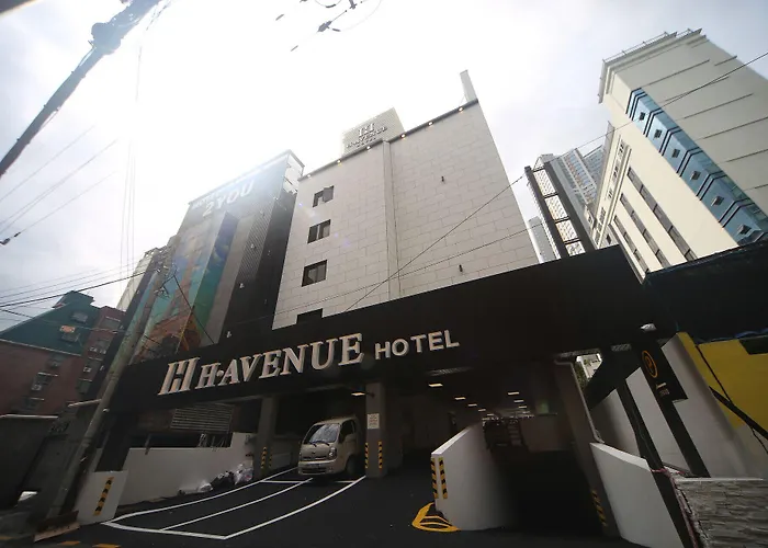 H Avenue Minam * Pusan